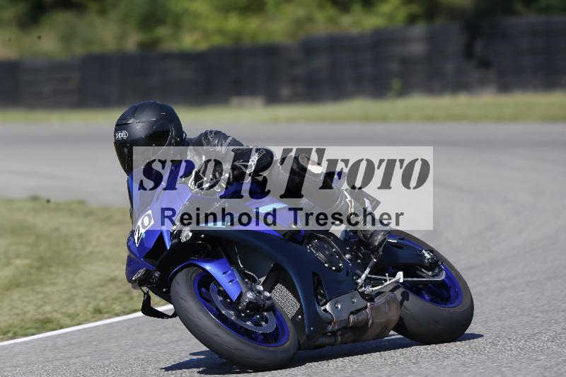 /Archiv-2025/49 26.08.2025 Cornu Master School ADR/gruen-vert/20